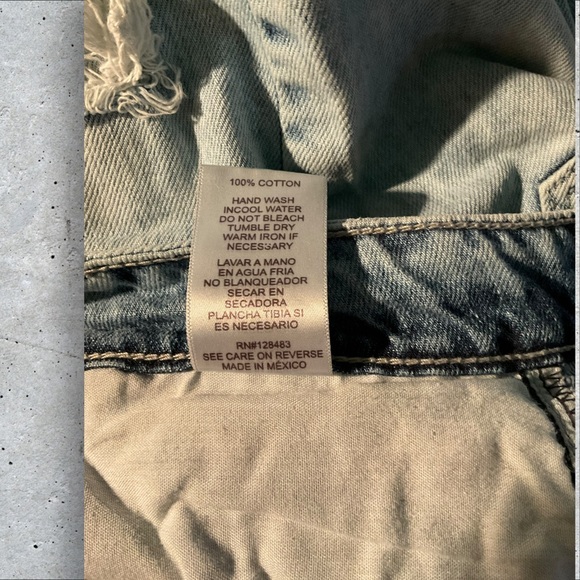 ** UNIQ by. LITZ Rocker Distressed Wide Leg Jeans - Picture 9 of 14